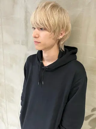 ショート ill副店長 立和田純也のヘアスタイル