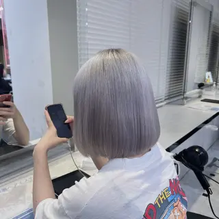 ショート カラー ヘアアレンジ 縮毛矯正🤍 ボブ/ HIKARIのヘアスタイル