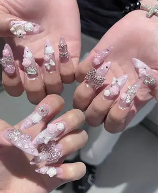 ネイル Lumi de nailsのネイルデザイン