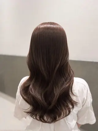 ロング FOCUSJAPAN 烏丸のヘアスタイル