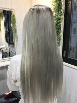 ロング カラー ヘアアレンジ 大阪レミーエクステ チビ編み込みのヘアスタイル