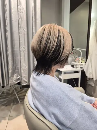 ショート カラー 雅/ダブルカラー/ 白髪ぼかしハイライトのヘアスタイル