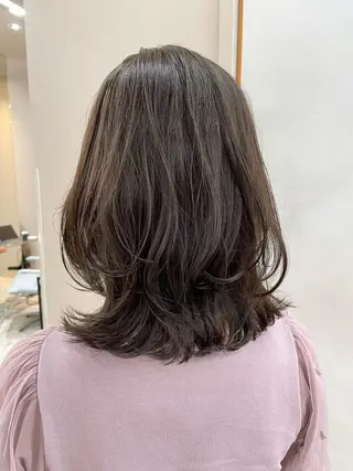 ミディアム YUKI / レイヤーカット🤍のヘアスタイル