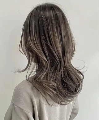 ミディアム 【白髪ぼかし特化】 お悩み改善/深川諒のヘアスタイル