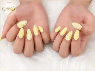 ネイル Melia Nailsのネイルデザイン