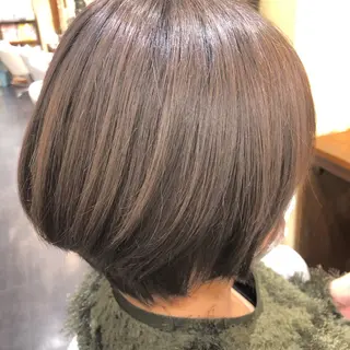 ショート カラー 曲がる縮毛矯正 バレイヤージュ森田のヘアスタイル