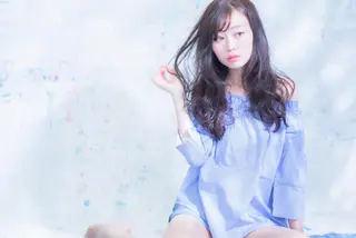 ロング パーマ 《インナーカラー》 YAMADAのヘアスタイル