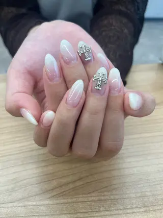 ネイル 尾山 七香のネイルデザイン