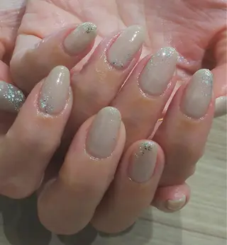ネイル 小向 琴絵のネイルデザイン