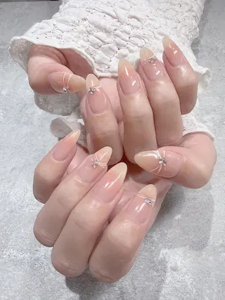 ネイル Nailist Mahiroのネイルデザイン