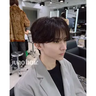 メンズ 韓国レイヤー🪽 無重力パーマナツキのヘアスタイル
