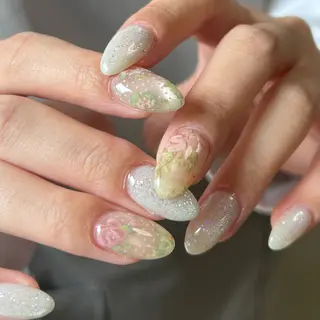 ネイル mieux NATSUKIのネイルデザイン