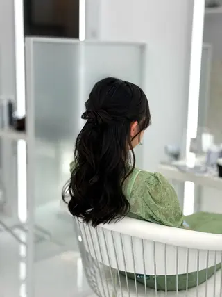ロング アレンジ透明感カラー 縮毛 表参道 濱田のヘアスタイル