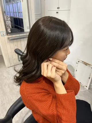 カラー 中村 彩夏のヘアスタイル