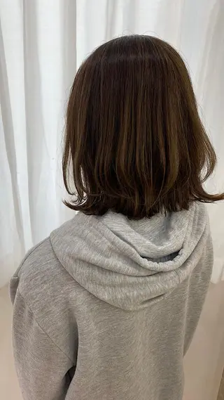 ショート 小林 美月  透明感カラーのヘアスタイル