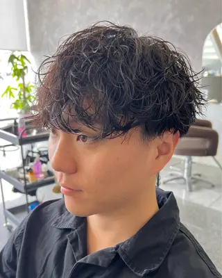 ショート パーマ メンズ Oops旧TABOO 早野太郎のヘアスタイル