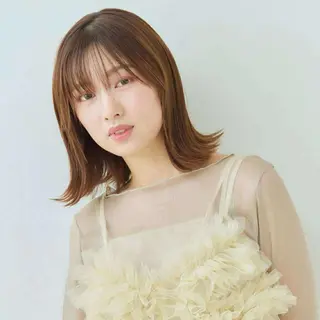 ミディアム カラー REON 髪質改善 縮毛矯正のヘアスタイル