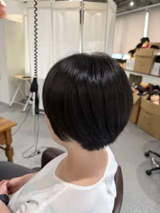 ショート 根本 那菜果🌺のヘアスタイル