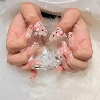 ネイル 🌈 Laule'aのネイルデザイン