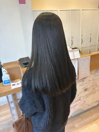 ミディアム カラー 田中 紫苑のヘアスタイル