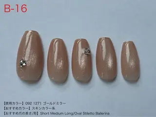 ネイル ibelu SUZUのネイルデザイン