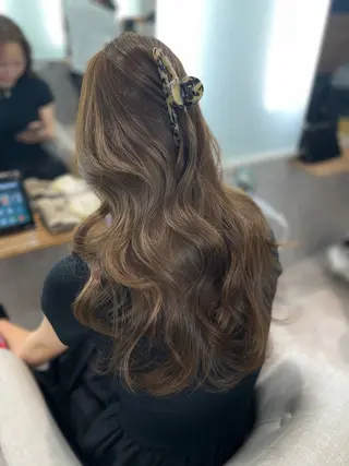 ロング レイヤー/美髪カラー 🫧名古屋YURIのヘアスタイル