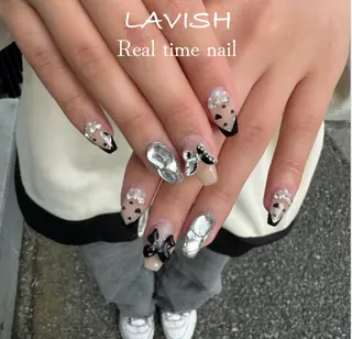 ネイル LAVISH 大和店 emi・:*+のネイルデザイン
