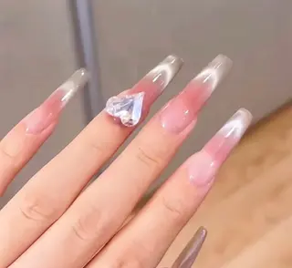 ネイル NAILS Soraのネイルデザイン