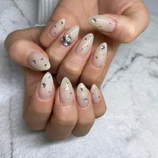 ネイル Tielu Yukiのネイルデザイン