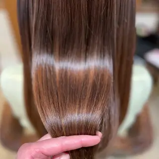 セミロング 髪質改善縮毛矯正 美容師✂️山崎竜二のヘアスタイル