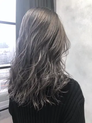 セミロング カラー welring hair salonのヘアスタイル