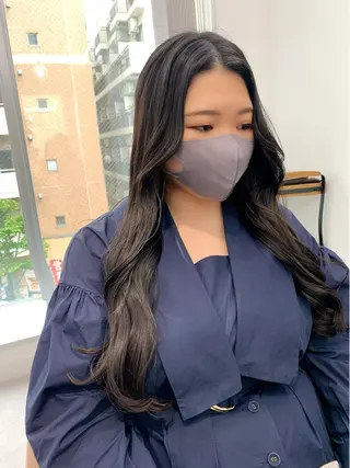 ロング カラー パーマ ヘアアレンジ メンズ キッズ ネイル マツエク・マツパ アイブロウ 似合せレイヤー/ 柔らか透明感カラーのヘアスタイル