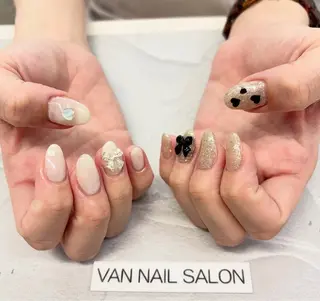 ネイル Van Nail Salonのネイルデザイン