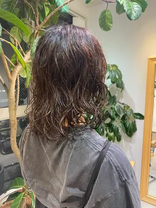 ミディアム パーマ FILMS/sari /似合わせカットのヘアスタイル