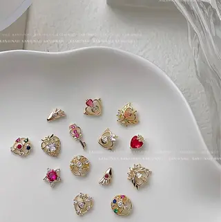 ミディアム めぐみのネイルサロン スタッフ練習のネイルデザイン