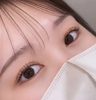 マツエク・マツパ 🫧かいり🌷韓国 🪽烏丸❣️のヘアスタイル