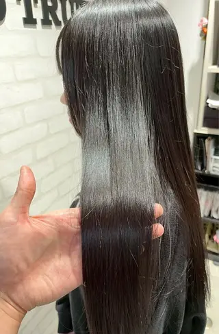 カラー 日高 拓磨のヘアスタイル