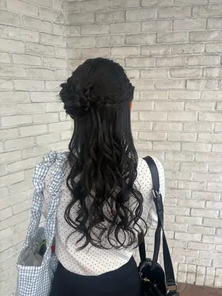 セミロング 🪐海外hair/パ ーマ/暖色/ミミ🧤のヘアスタイル