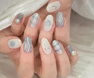 ネイル she’s nailのネイルデザイン