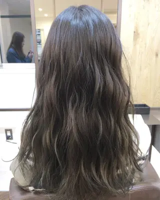 セミロング YOFAhair芦屋 峰★カラーリストのヘアスタイル