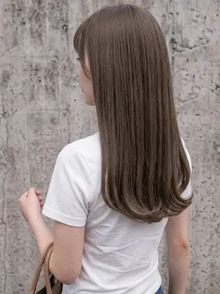 カラー ecoo Sakineのヘアスタイル