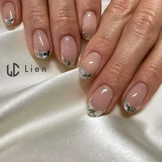 ネイル SHIORI 📍渋谷 / 円山町のネイルデザイン