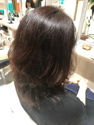 セミロング 似合う髪型見つけます AYAKAのヘアスタイル