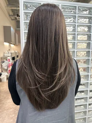 ロング カラー 長岡 瑞希のヘアスタイル
