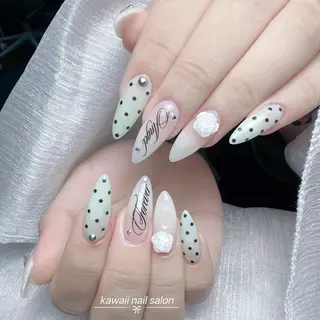 ネイル Hina KawaiiNailのネイルデザイン