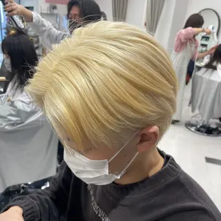 ショート カラー パーマ ヘアアレンジ メンズ キッズ ネイル マツエク・マツパ アイブロウ mona/ ストレートスタイル✨のヘアスタイル