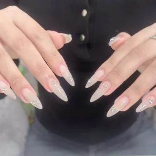 ネイル FLY Nail Salonのネイルデザイン