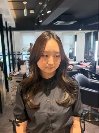 ロング 🎀momoღブリー チハイトーン🎀のヘアスタイル