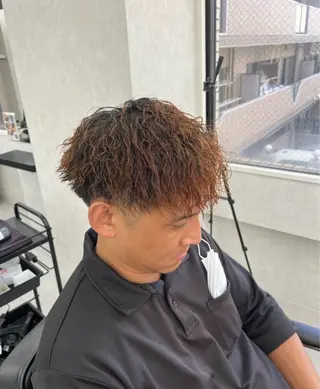 パーマ メンズ スパイキーショート/ 海外風特化/田代悠大のヘアスタイル