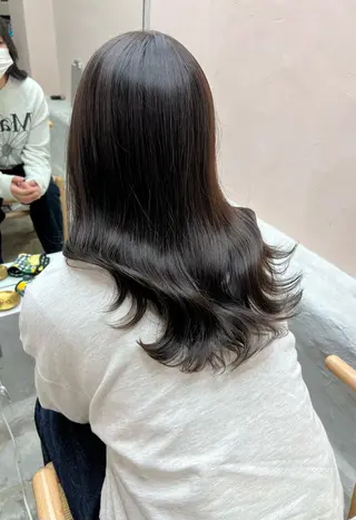 セミロング カラー 透明感，髪質改善の プロ☝🏻前田俊樹✨のヘアスタイル